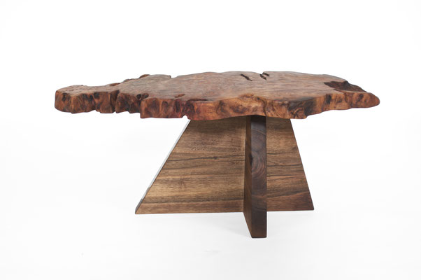 Breathtaking art table T2581 – an extensive functional sculpture by Jörg Pietschmann, driven by the excitement of the unexpected to reveal the tree's universal form and a raw touch of the wild in contemporary spaces.