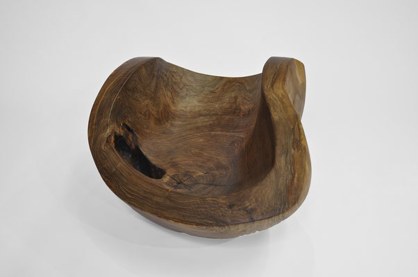    V1466 · Walnut · Jörg Pietschmann