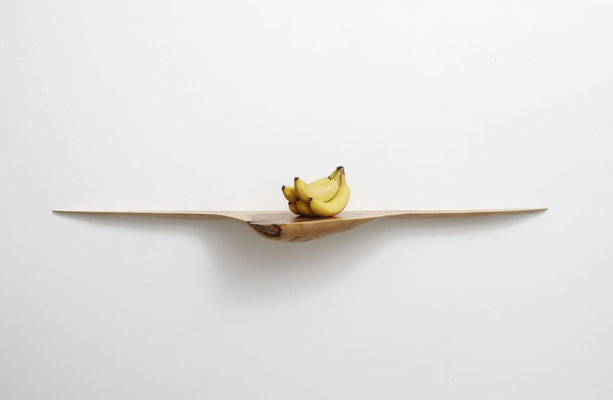 wall shelf by Jörg Pietschmann