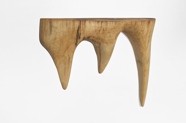 Sculptural wall decoration W2300 in expressive poplar – a rare art furniture specimen by Jörg Pietschmann, flawlessly hand-finished to manifest the unyielding spirit of the primeval forest as a powerful design statement.