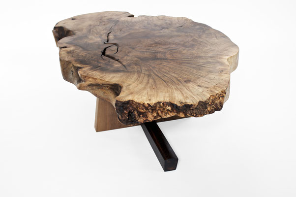 T2611 · Cauc. Walnut, Europ. Walnut, Wenge · Jörg Pietschmann