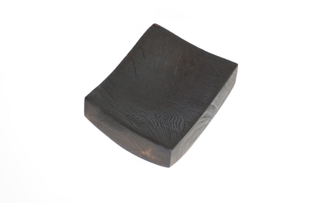Evocative artisan bowl V2911 in deeply burned ash – a profound hollowed masterpiece by Jörg Pietschmann, mindfully shaped to accentuate the raw vitality of natural edges and infuse high-end spaces with the primal pulse of nature.
