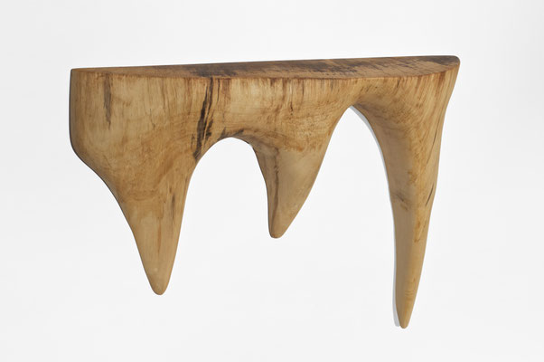 Sculptural wall decoration W2300 in expressive poplar – a rare art furniture specimen by Jörg Pietschmann, flawlessly hand-finished to manifest the unyielding spirit of the primeval forest as a powerful design statement.