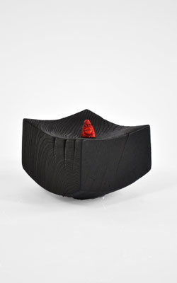 V1709 · Oak, burned Bowl sculpture by Jörg Pietschmann