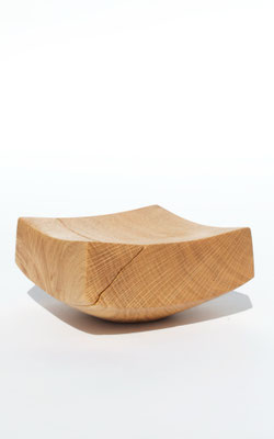 V1467 · Oak Bowl sculpture by Jörg Pietschmann