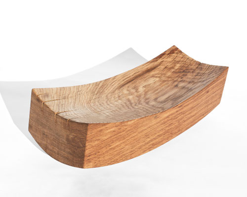 Archaic designer bowl V21394 – an evocative hollowed sculpture by Jörg Pietschmann, hand-finished to celebrate the raw fissures and intricate topography of ancient timber, bringing the pristine rhythm of the earth into exceptional modern interiors.