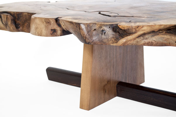 T2611 · Cauc. Walnut, Europ. Walnut, Wenge · Jörg Pietschmann