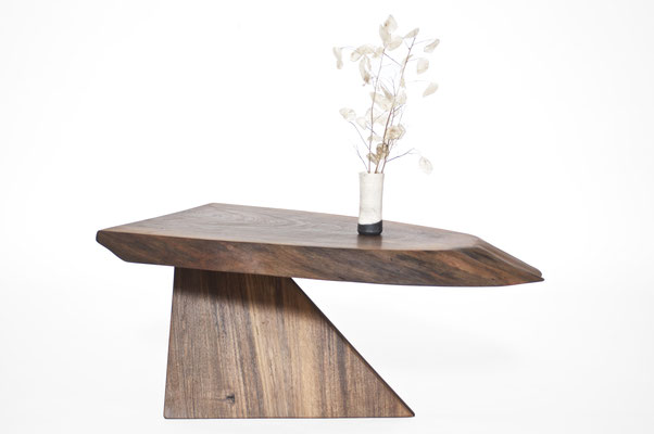 T2601 · Walnut