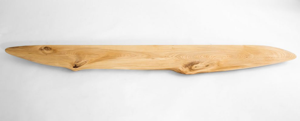 wall shelf by Jörg Pietschmann