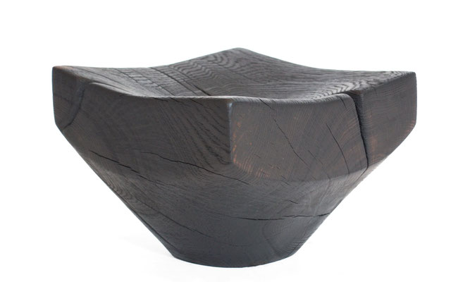 V2891 · Ash, burned Bowl sculpture by Jörg Pietschmann