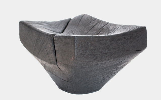 V2891 · Ash, burned Bowl sculpture by Jörg Pietschmann