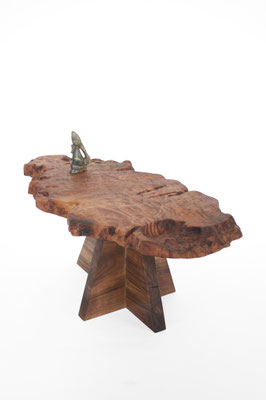 Breathtaking art table T2581 – an extensive functional sculpture by Jörg Pietschmann, driven by the excitement of the unexpected to reveal the tree's universal form and a raw touch of the wild in contemporary spaces.