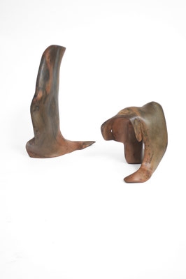 two-piece biomorphic driftwood sculpture S1346 by Jörg Pietschmann, highlighting the weathered, sea-smoothed texture and organic silhouettes of both wooden elements.
