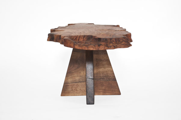 Breathtaking art table T2581 – an extensive functional sculpture by Jörg Pietschmann, driven by the excitement of the unexpected to reveal the tree's universal form and a raw touch of the wild in contemporary spaces.