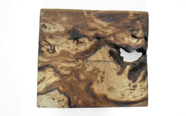 V21544 · Oak Bowl sculpture by Jörg Pietschmann