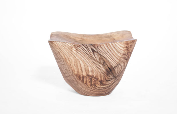 V2011 · Ash Bowl sculpture by Jörg Pietschmann