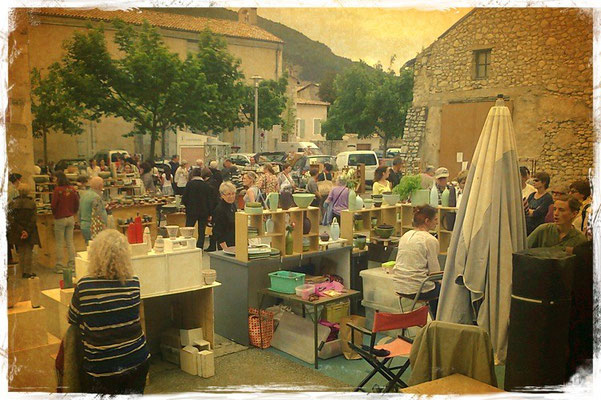 Marché des potiers de Die