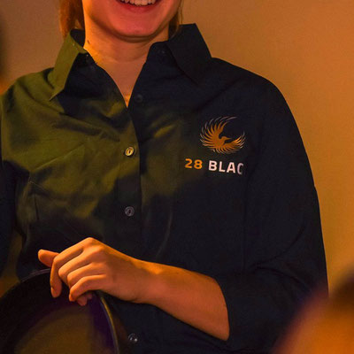 28 BLACK, tailor-made Textilien