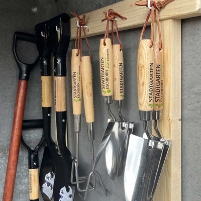 STADT ESCHBORN, Beschriftung