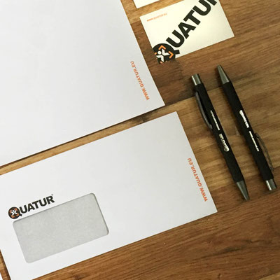 QUATUR, Geschäftsdrucksachen und Give Away Kugelschreiber