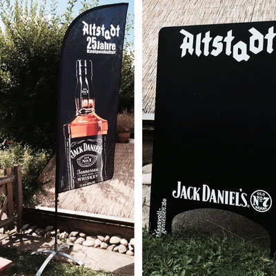JACK DANIEL'S, tailor-made Aufsteller und Flag