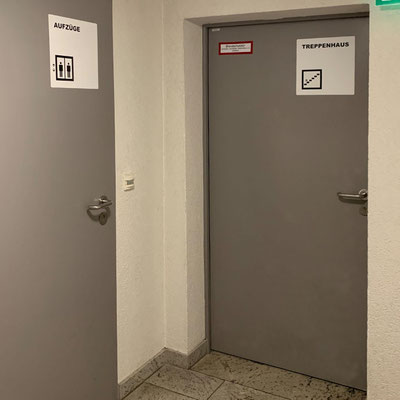 PACON REAL ESTATE, Leitsystem für Bürogebäude in Frankfurt
