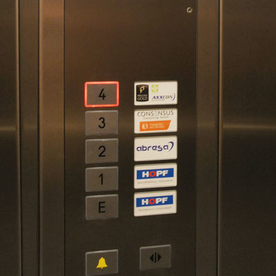 HOPF BÜROGEBÄUDE, Gebäudenavigation