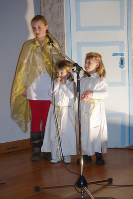 Engelschar (Johanna, Ruth und Tabitha)