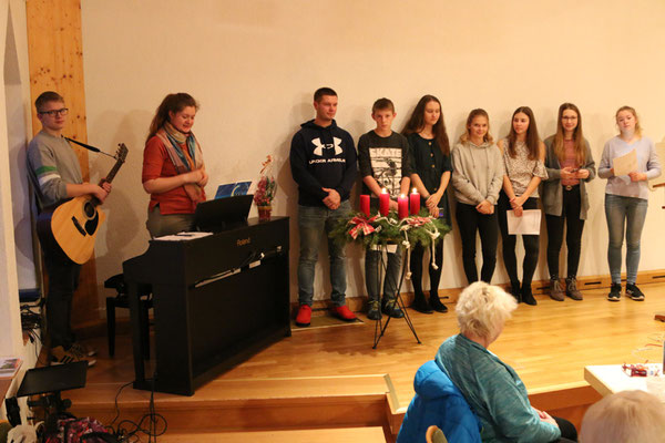 Fotos vom Singen bei den Senioren von Mandy L.