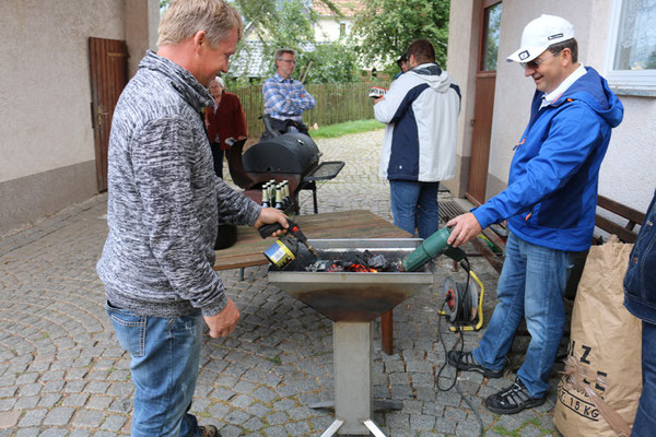 Unsere Grillmeister Heiko und Frieder