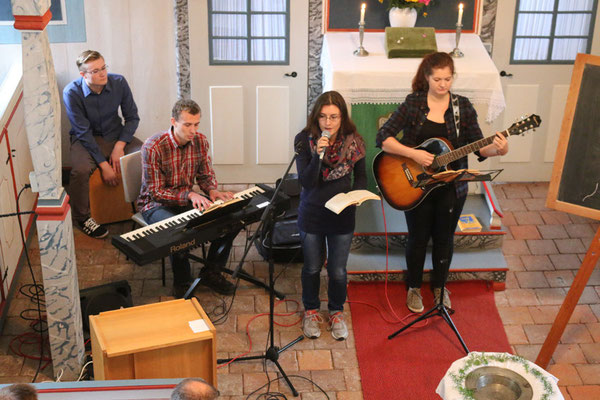 Gottesdienst - Beginn mit Musik 