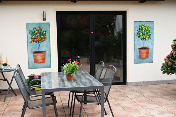 "Orangenbäumchen und Zitronenbäumchen" an der Terrassenwand