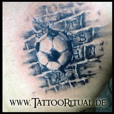 Tattoo Rostock, TattooRitual, Tattoo Fußball, Tattoostudio Rostock