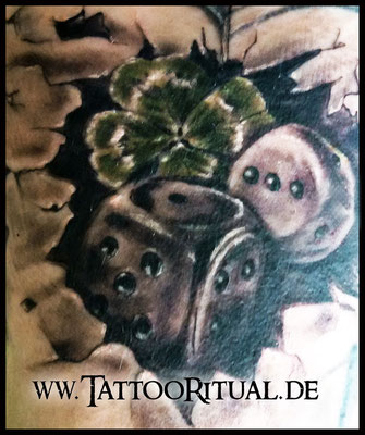 Tattoo Rostock, TattooRitual, Tattoo Würfel, Tattoostudio Rostock