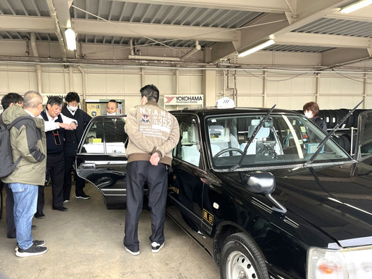 先輩子育てタクシードライバーさんも交え