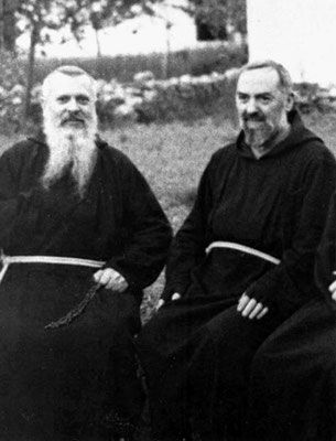Il Ministro generale padre Clemente da Milwaukee (1891-1969). Col suo Ordine travolto dallo scandalo, cercò di mettere le mani sui beni del Confratello. Non riuscendoci, nell'aprile 1960 chiese ed ottenne da Giovanni XXIII una speciale Visita apostolica