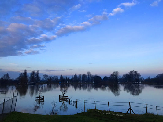 High water IJssel during wintertime -1