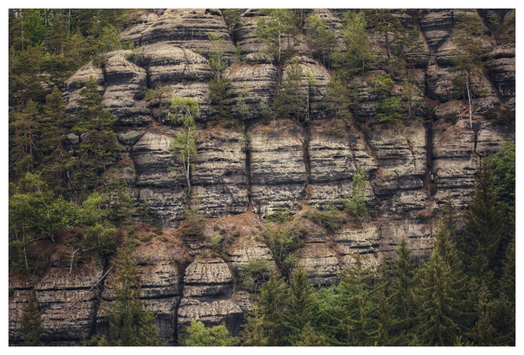 Felsformen an der Westseite der Thorwalder Wände