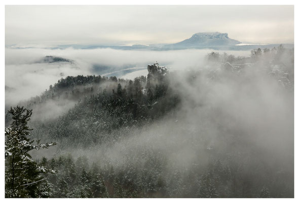 Winternebel über dem Mönch