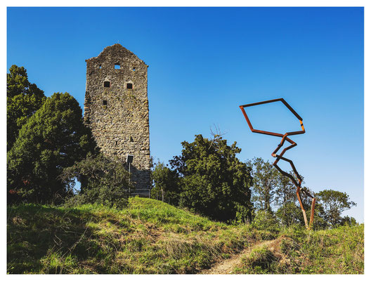 Kunst am (Burgen)Bau: die Ruine Neuravensburg.