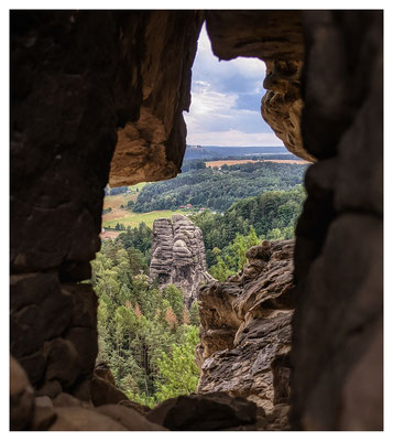 Durchblick von der Lokomotive zum Talwächter