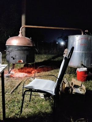 Motel & Restaurant Antik - am Abend wurde Schnaps gebrannt