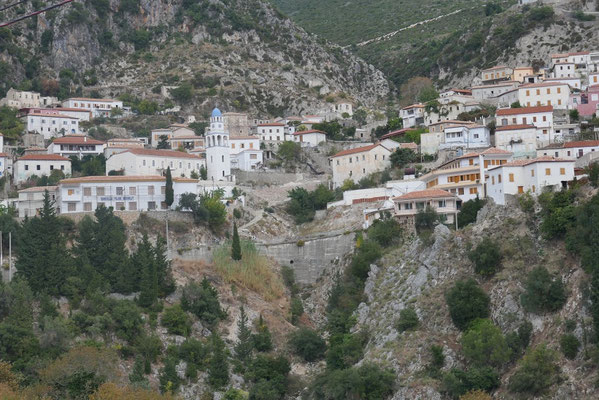 Llogarat-Pass