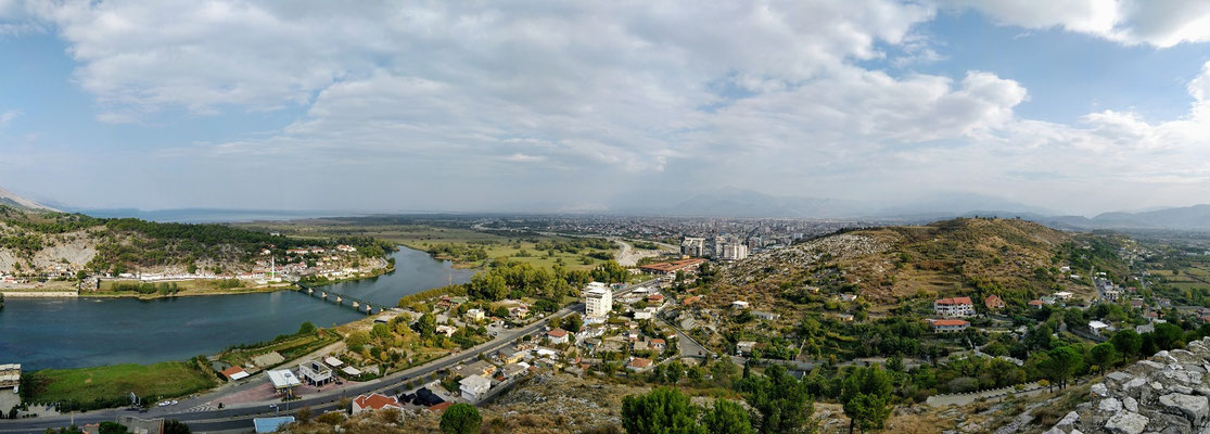 Blick von der Burg Rozafa in Shkodra
