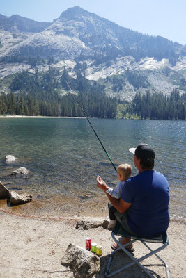 Yosemite Nationalpark - angeln im Tenaya Lake