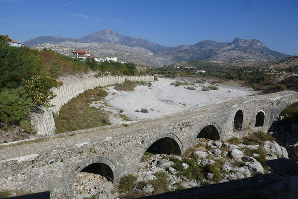 Mesi-Brücke