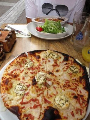Impressionen aus Ribeauvillé - leckere Flammkuchen