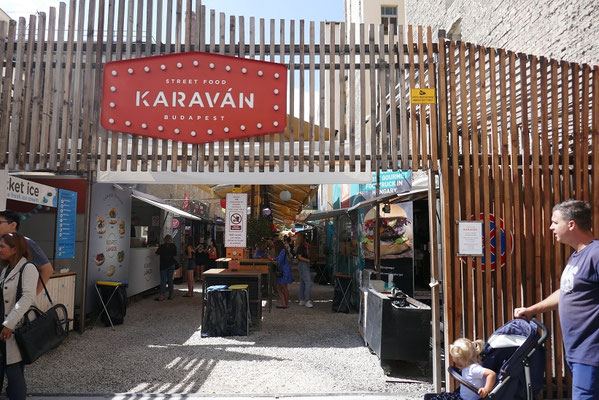 Budapest - Karavan Streetfood Meile