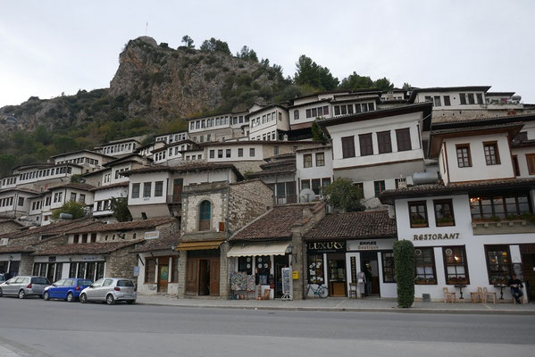 Berat - die Stadt der 1000 Fenster