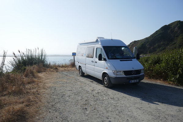 einsamer Übernachtungsplatz am Meer...